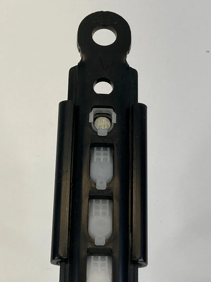 2006-2008 LEXUS RX400H FRONT LEFT SIDE SEAT BELT HEIGHT ADJUSTER D526003 OEM