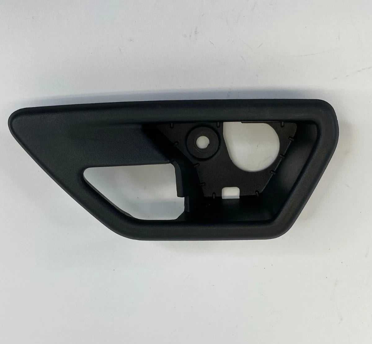2009 2010 DODGE JOURNEY REAR LEFT INTERIOR DOOR HANDLE BEZEL TRIM 100000257 OEM