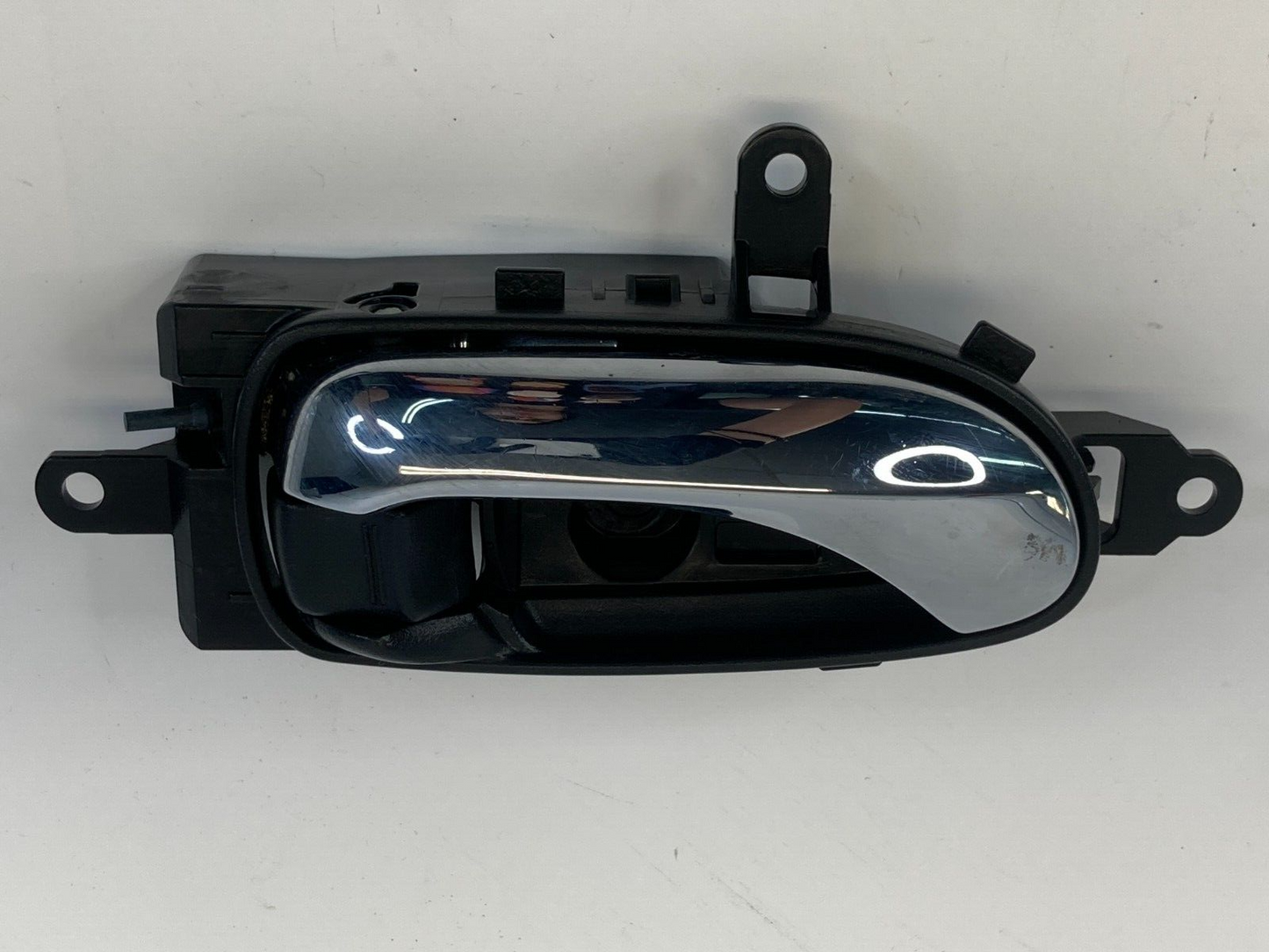 2009-2014 Nissan Murano Front Right Passenger Interior Inner Door Handle OEM