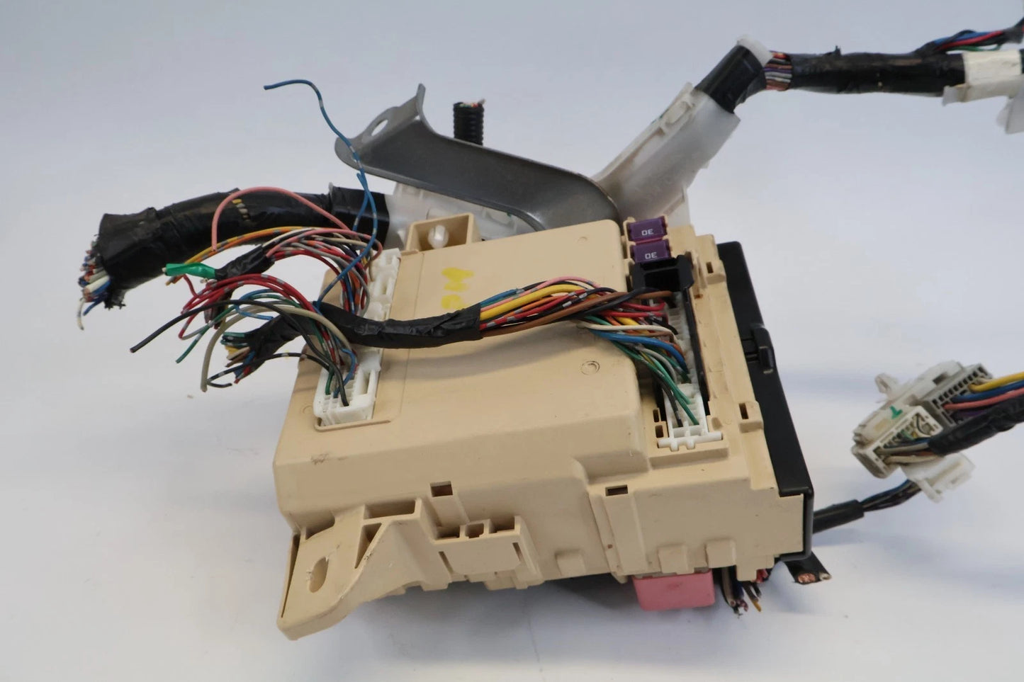 2007-2011 TOYOTA CAMRY SEDAN INTERIOR FUSE BOX JUNCTION BLOCK MODULE 82141-06J10
