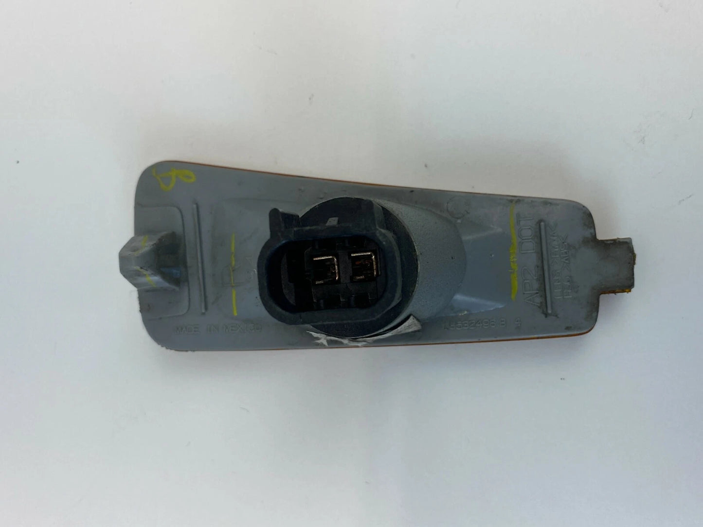 2006-2011 CHEVROLET HHR FRONT BUMPER RIGHT SIDE MARKER LIGHT LAMP 16532496 OEM