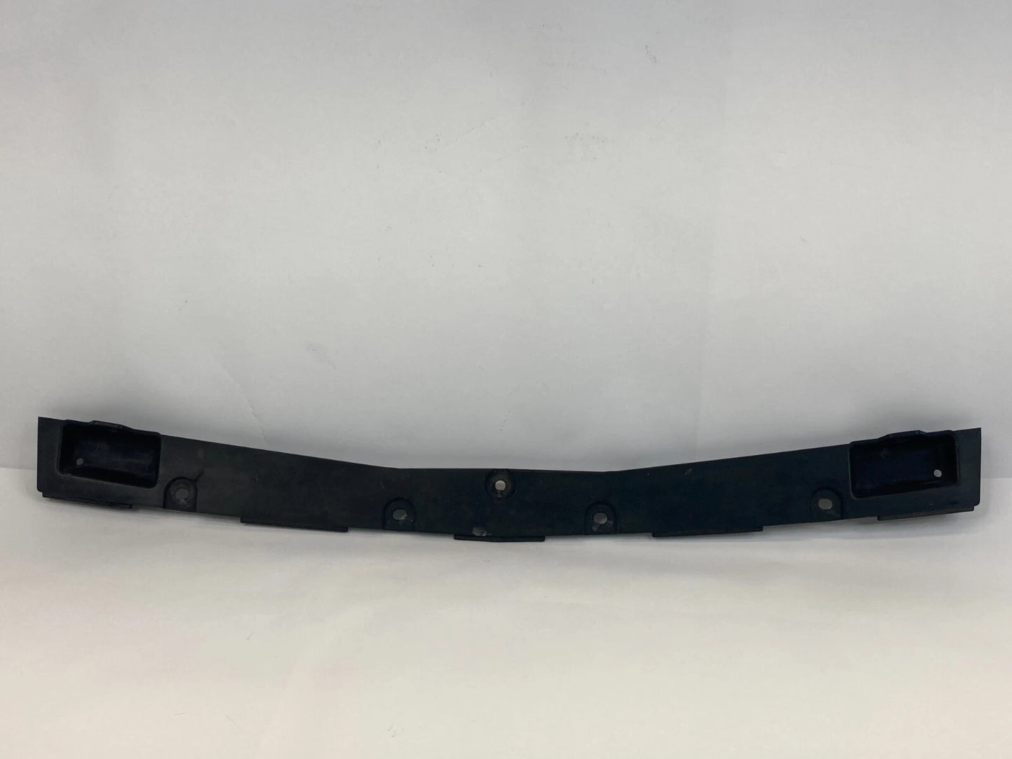 2009-2011 CHEVROLET AVEO5 FRONT BUMPER UPPER RETAINER PANEL COVER 96813745 OEM
