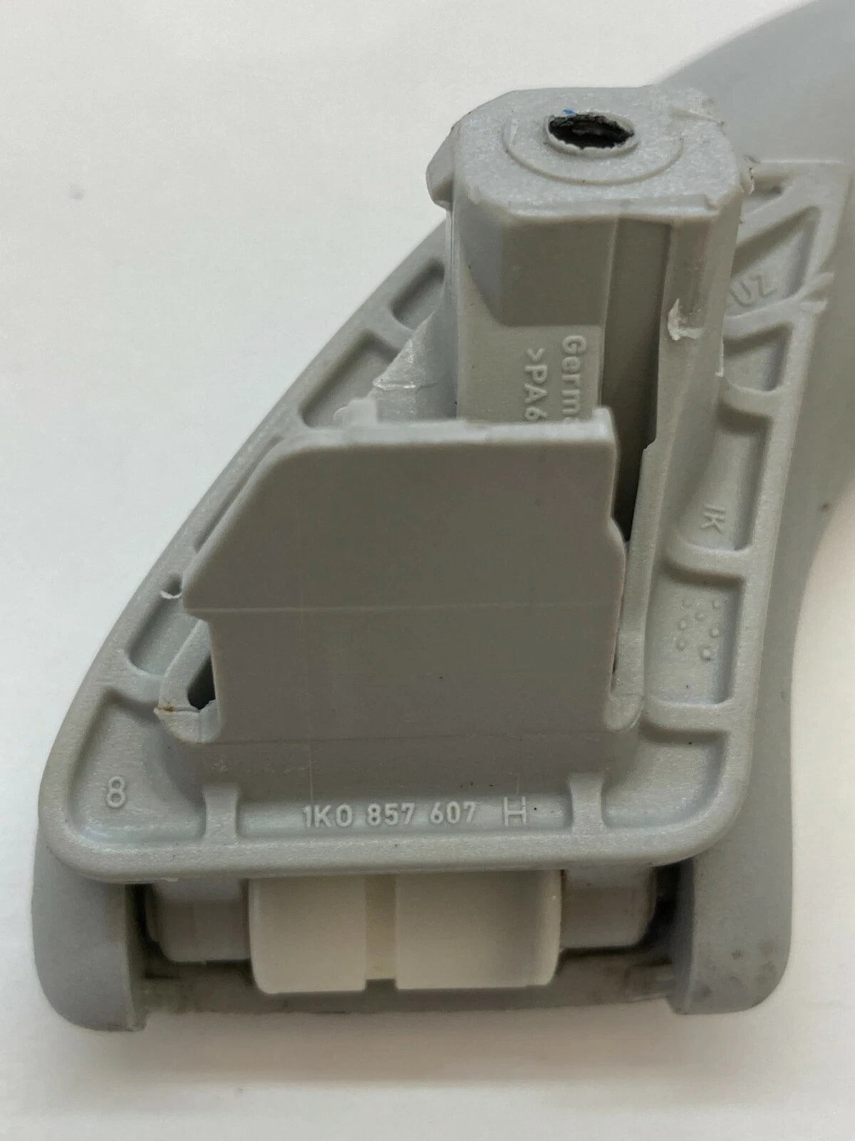 06-10 VW VOLKSWAGEN PASSAT FRONT LEFT DRIVER ROOF GRAB HANDLE GRIP 1K0857607H