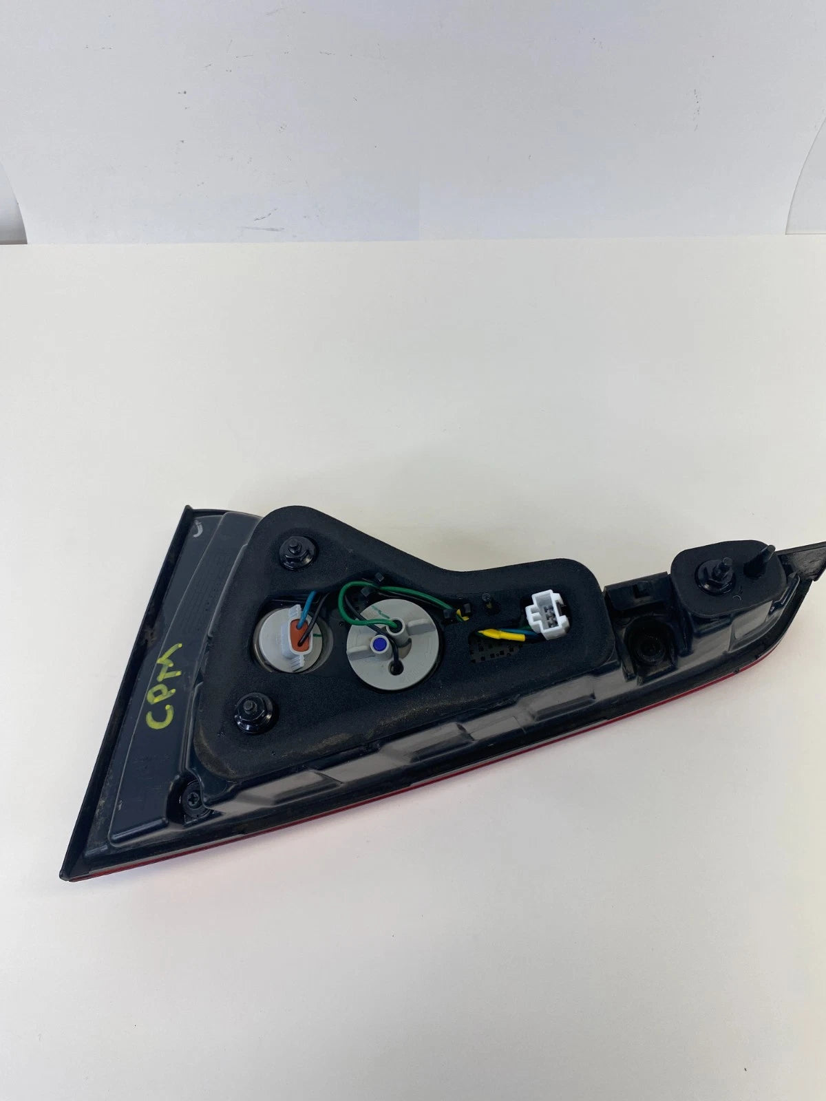 2015-2017 HYUNDAI SONATA REAR LEFT SIDE TAIL LIGHT TRUNK LID BACKUP LAMP OEM