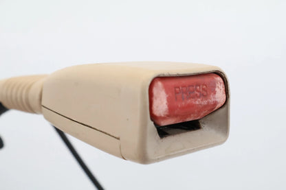 2008-2011 KIA RIO SEDAN FRONT RIGHT PASSENGER SIDE SEAT BELT BUCKLE END OEM