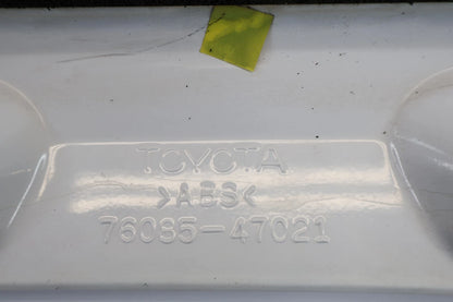04-09 TOYOTA PRIUS REAR UPPER TRUNK SPOILER WING W/ THIRD BRAKE LIGHT WHITE OEM