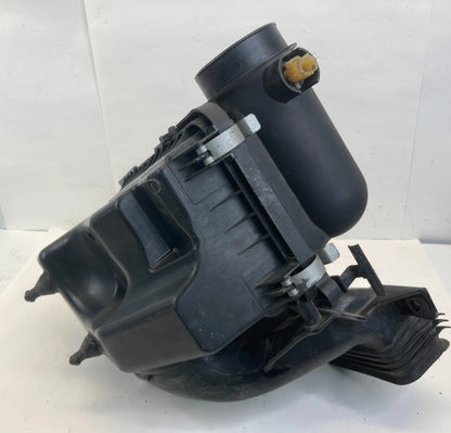 10-19 LINCOLN MKT 3.5L TURBO AIR INTAKE CLEANER FILTER BOX HOUSING AA539C652CE