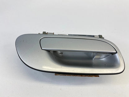 1999-2003 VOLVO S80 01-09 S60 REAR RIGHT SIDE EXTERIOR DOOR HANDLE 9159640 OEM