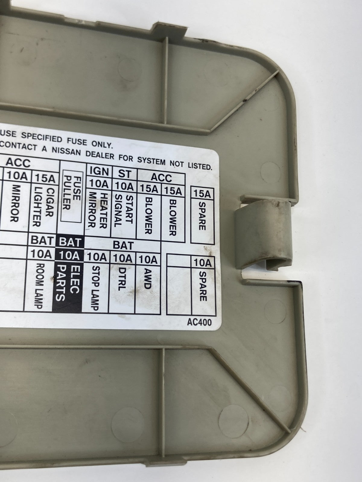 03 04 05 06 Infiniti G35 Interior Fuse Box Panel Access Cover Lid Trim OEM