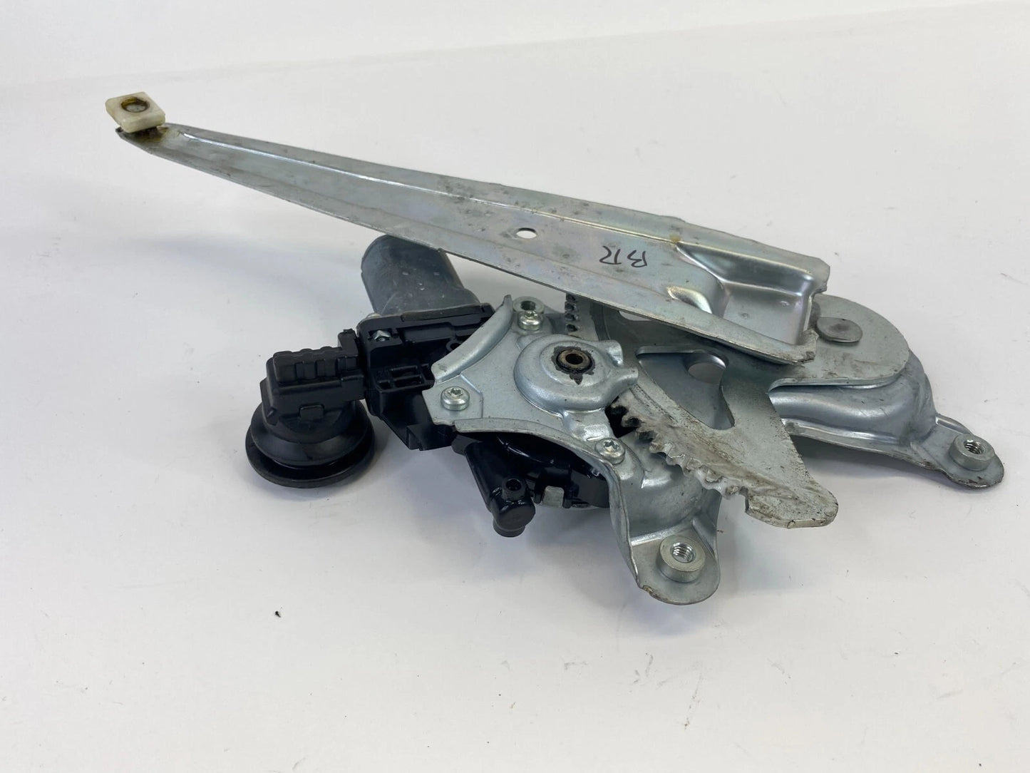09-19 TOYOTA COROLLA REAR RIGHT SIDE WINDOW REGULATOR W/ MOTOR 85710-AE010 OEM