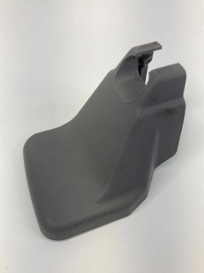2005-2010 TOYOTA SIENNA FRONT RIGHT SEAT OUTER TRACK END CAP COVER 72137-AE030
