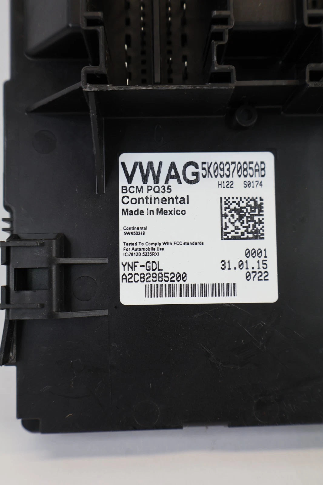 12-15 VOLKSWAGEN PASSAT 1.8L BODY CONTROL MODULE BCM COMPUTER UNIT 5K0937085AB