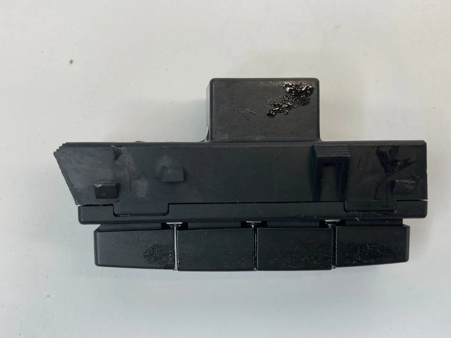 2008-2010 SATURN VUE SUV DASH INFO INFORMATION DISPLAY SWITCH CONTROL 60465184