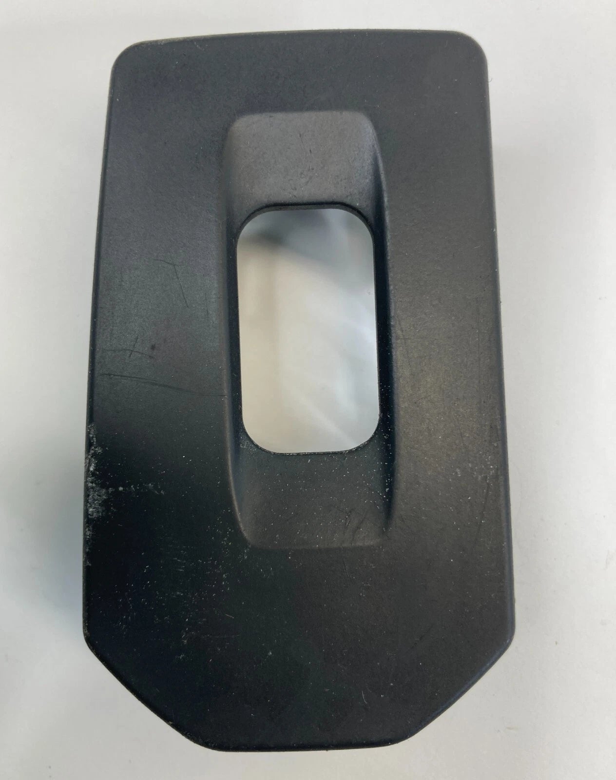03-07 CADILLAC CTS REAR RIGHT SIDE DOOR WINDOW SWITCH COVER TRIM 10301-JL467 OEM