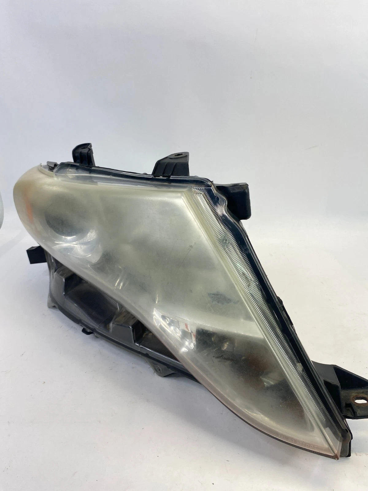 2009-2012 TOYOTA VENZA HEADLIGHT PASSENGER RIGHT ASSEMBLY OEM FACTORY 935-770-24