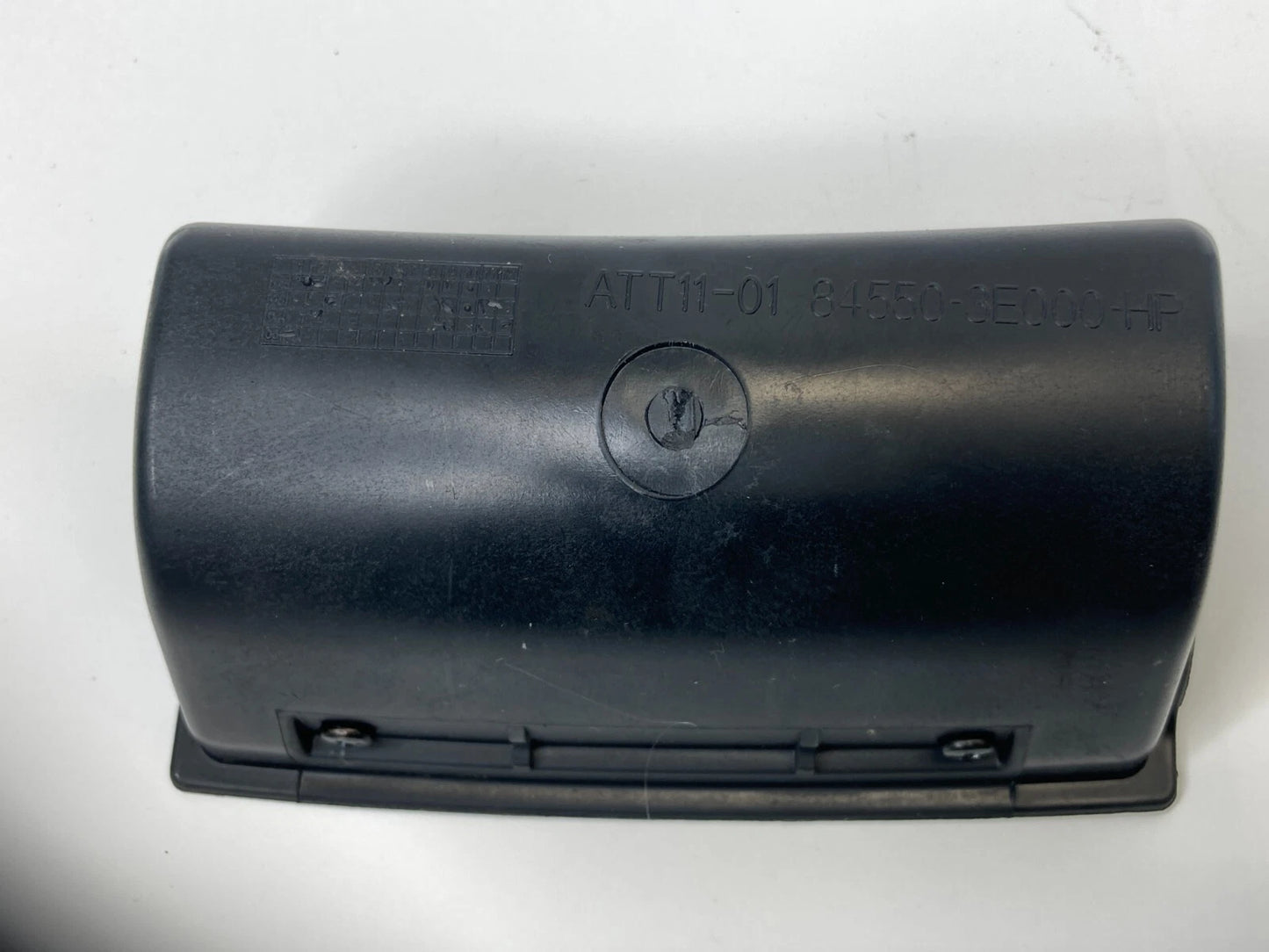 2003-2006 KIA SORENTO CENTER DASH ASHTRAY ASH TRAY TRIM PANEL 84550-3E000 OEM
