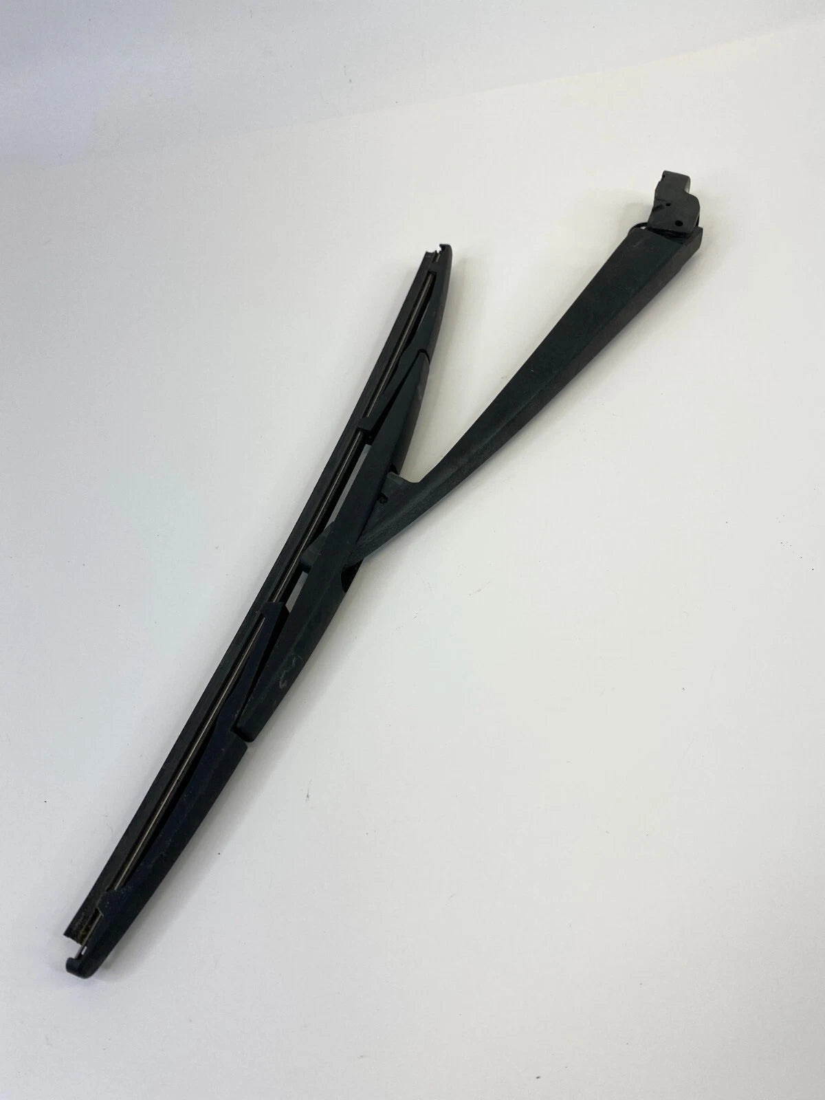 2009 2010 2011 2012 2013 SUBARU FORESTER REAR BACK TAILGATE WIPER ARM OEM