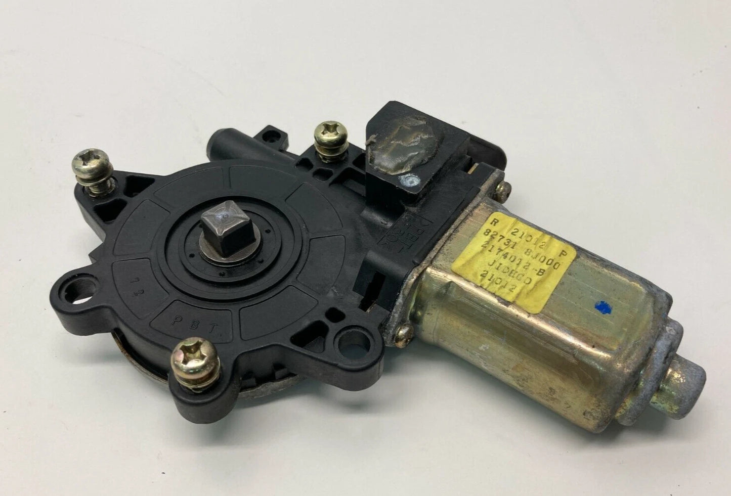 02 03 04 05 06 NISSAN ALTIMA REAR LEFT DOOR POWER WINDOW MOTOR 82731-8J000 OEM