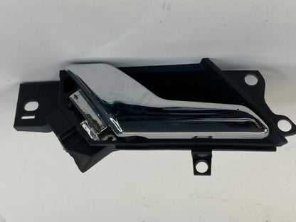 2012-2015 CHEVROLET CAPTIVA SPORT FRONT LEFT SIDE INTERIOR DOOR HANDLE 96660863