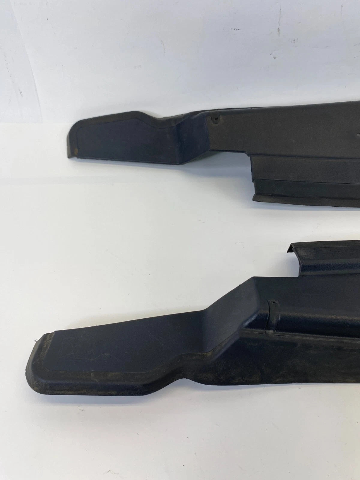 2011-2019 FORD EXPLORER FRONT LEFT & RIGHT FENDER UPPER LEDGE TRIM LEDGE COVER