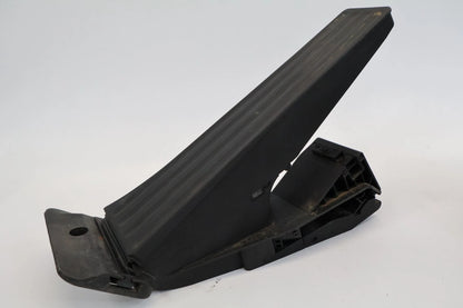 2011-2025 BMW 740I 08-16 BMW 528I 535I GAS SPEED PEDAL ACCELERATOR 6858574 OEM
