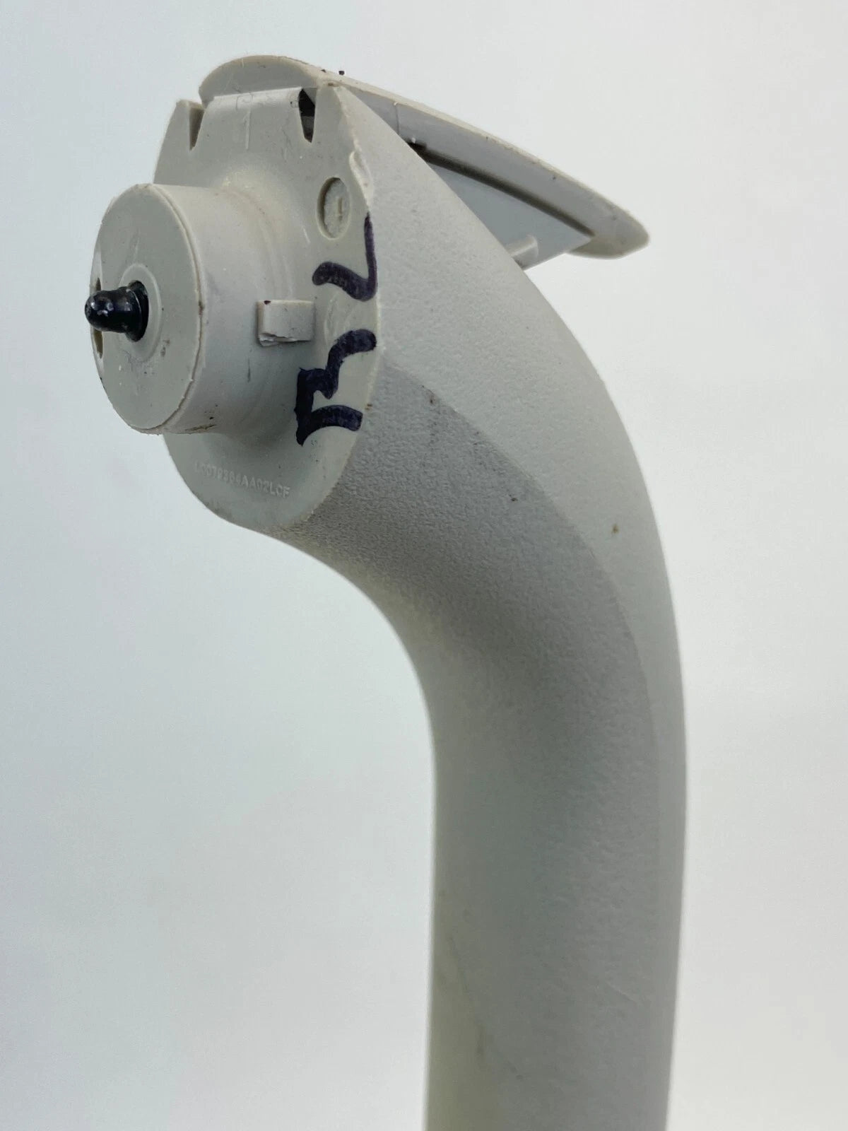 10-17 JEEP PATRIOT COMPASS REAR LEFT DRIVER SIDE ROOF GRAB HANDLE OEM L0079364AA