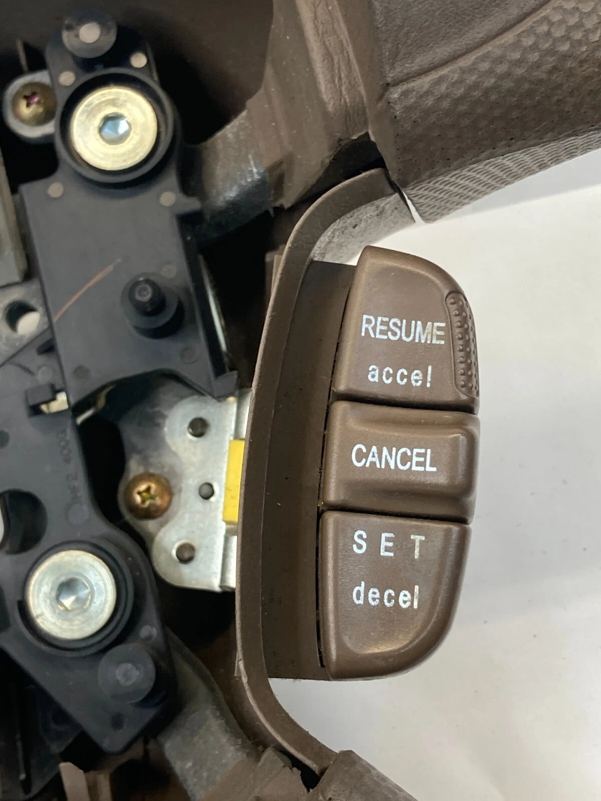 2002-2006 HONDA CR-V CRV STEERING WHEEL W/ CRUISE CONTROL SWITCH BROWN OEM