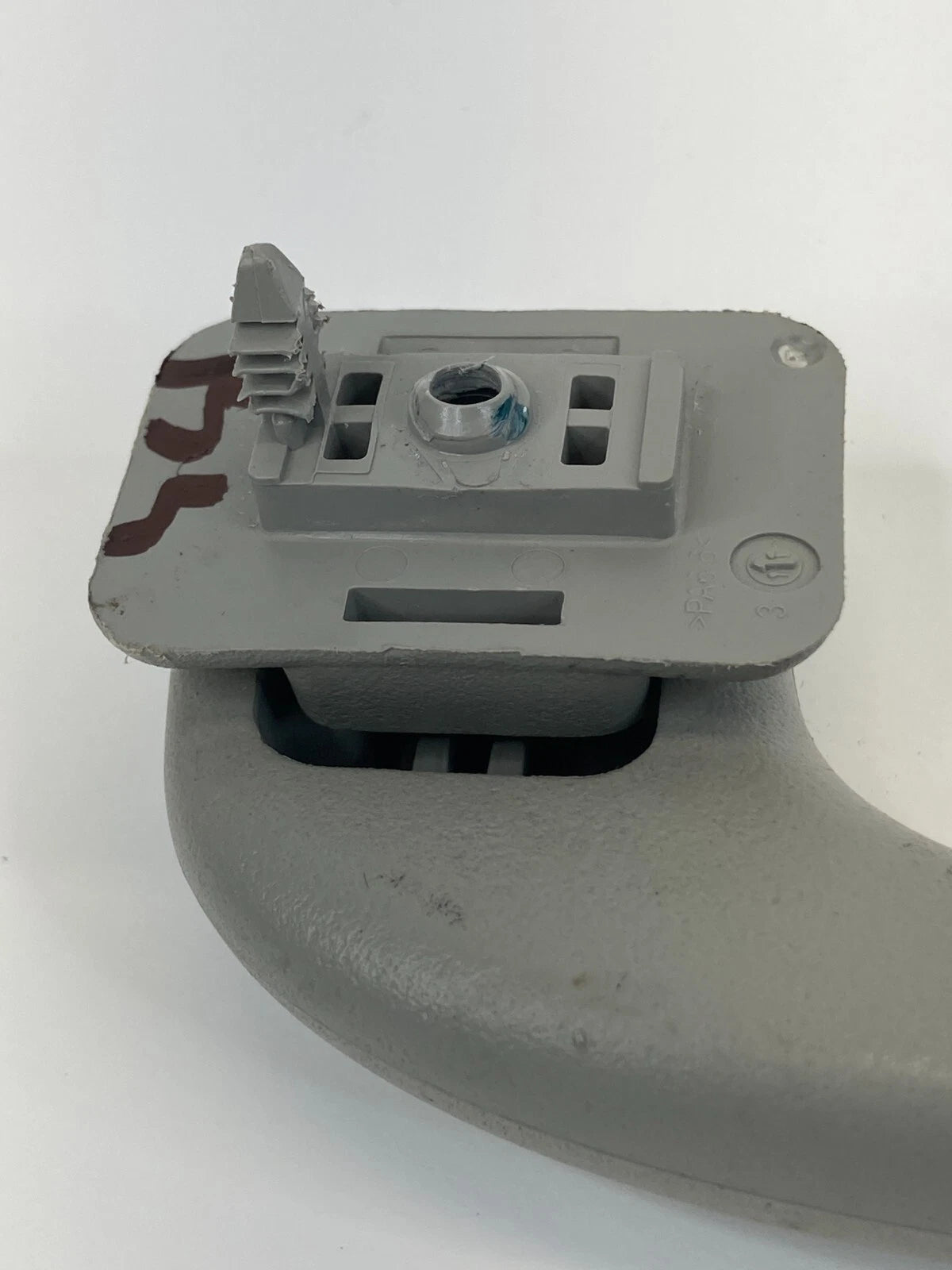 2006 07 08 09 11 12 2013 CHEVROLET IMPALA REAR LEFT SIDE ROOF GRIP GRAB HANDLE