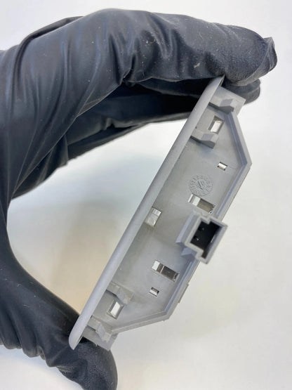 2006 BMW 330xi Front Left Or Right Sunvisor Vanity Light Lamp 6962011 OEM