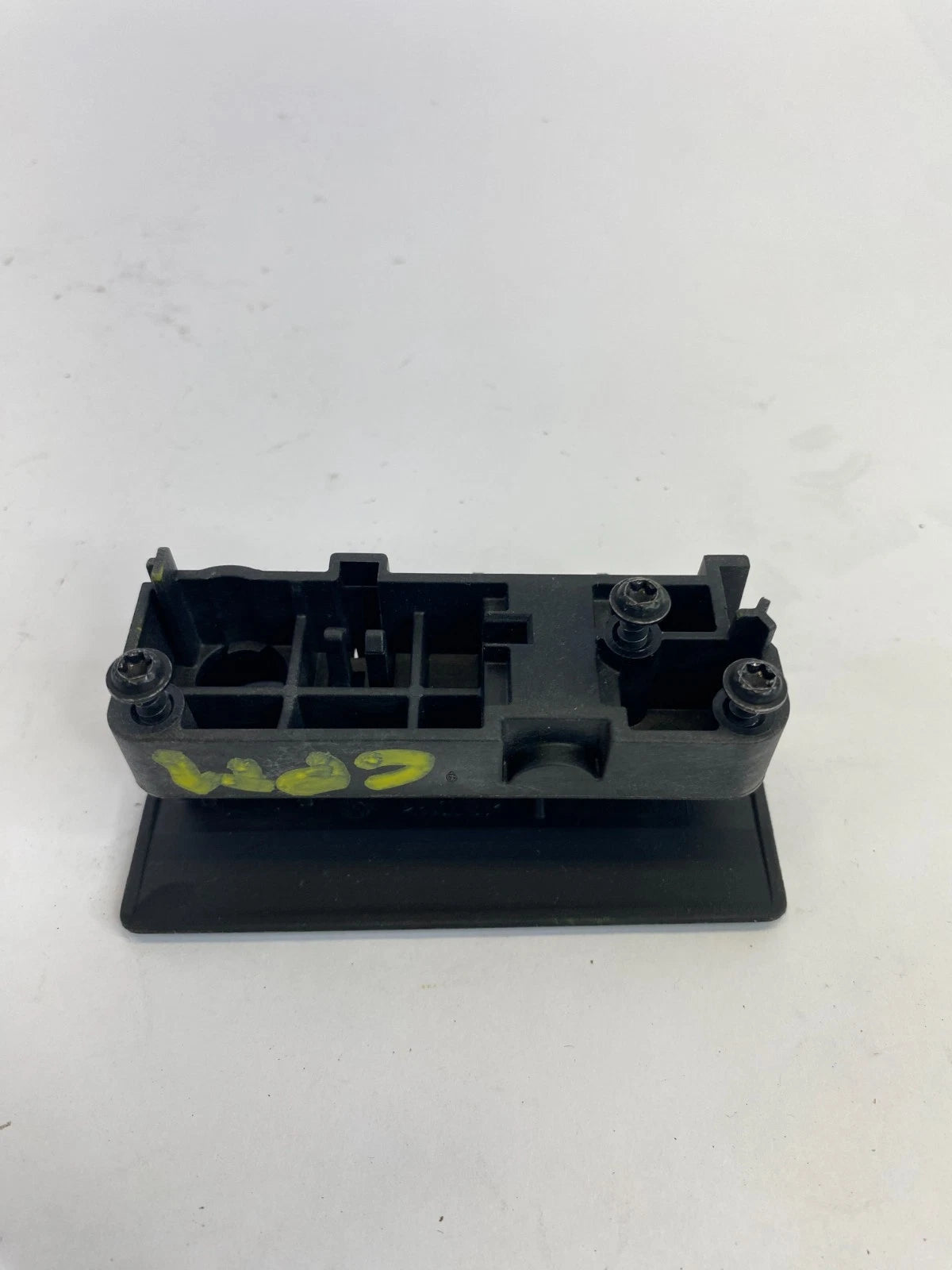 2009 2010 DODGE JOURNEY GLOVE BOX DOOR LOCK RELEASE HANDLE 1JQ68TRMAA OEM