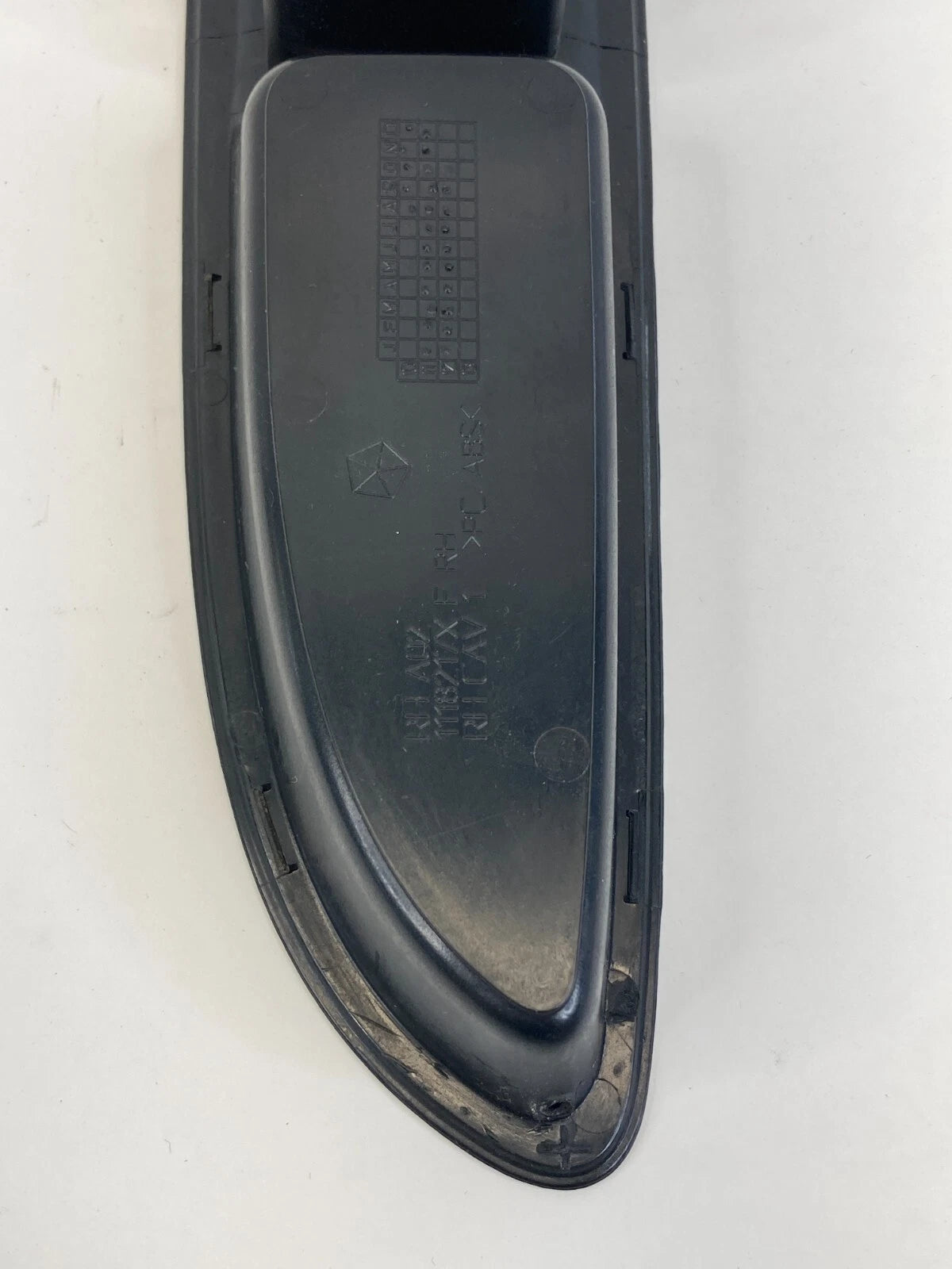 08-14 DODGE AVENGER FRONT RIGHT DOOR WINDOW & LOCK SWITCH W/ BEZEL 04602785AA