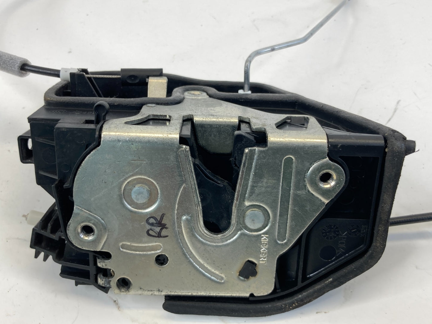 2004 2005 2006 2007 BMW 525i Rear Right Back Side Door Lock Latch Actuator OEM