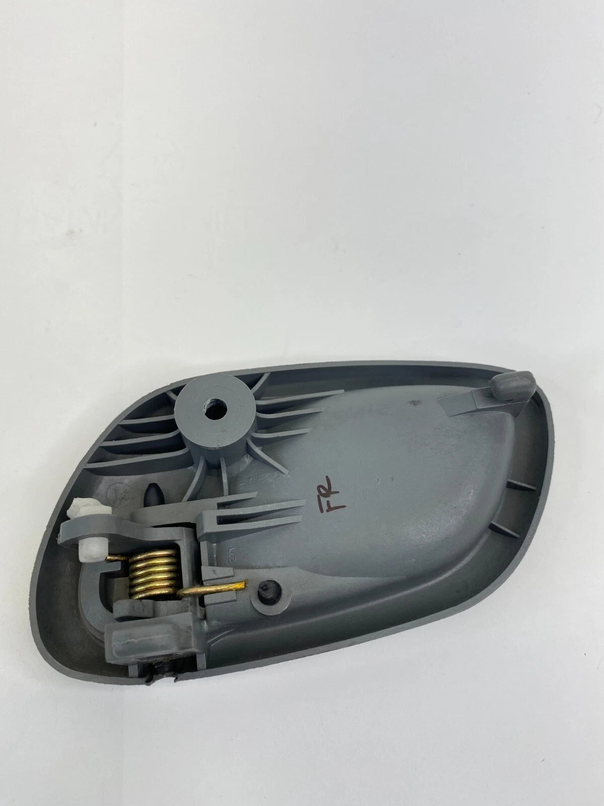 2003-2005 SUZUKI GRAND VITARA FRONT RIGHT PASSENGER INSIDE INNER DOOR HANDLE OEM