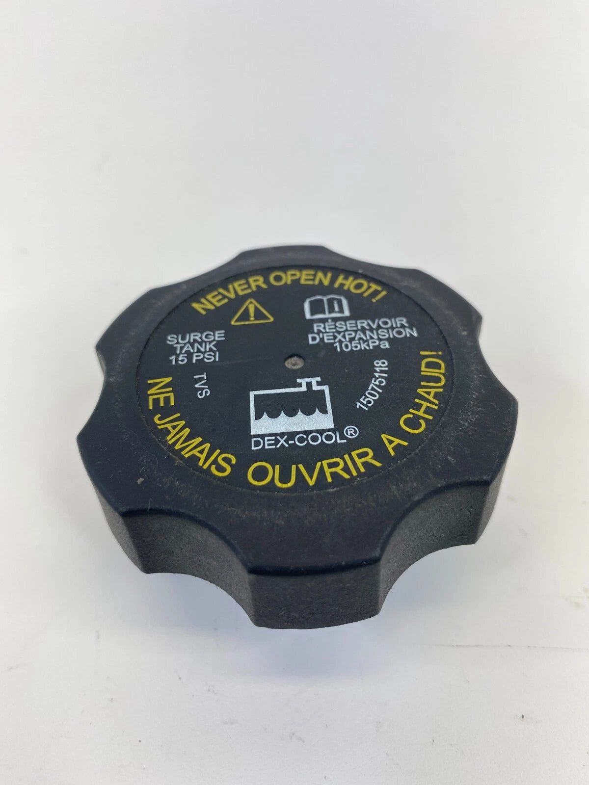 2012-2015 CHEVROLET CAPTIVA SPORT RADIATOR COOLANT RESERVOIR COVER FLUID CAP OEM