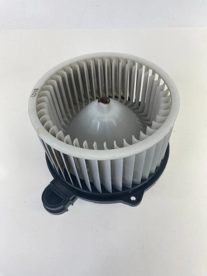 2015-2021 KIA SEDONA 3.3L V6 FWD HVAC AC HEATER BLOWER MOTOR FAN F00S3B2385 OEM