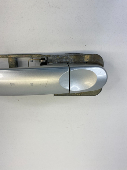 1998-2010 Volkswagen New Beetle Hatchback Front Right Exterior Door Handle Assy