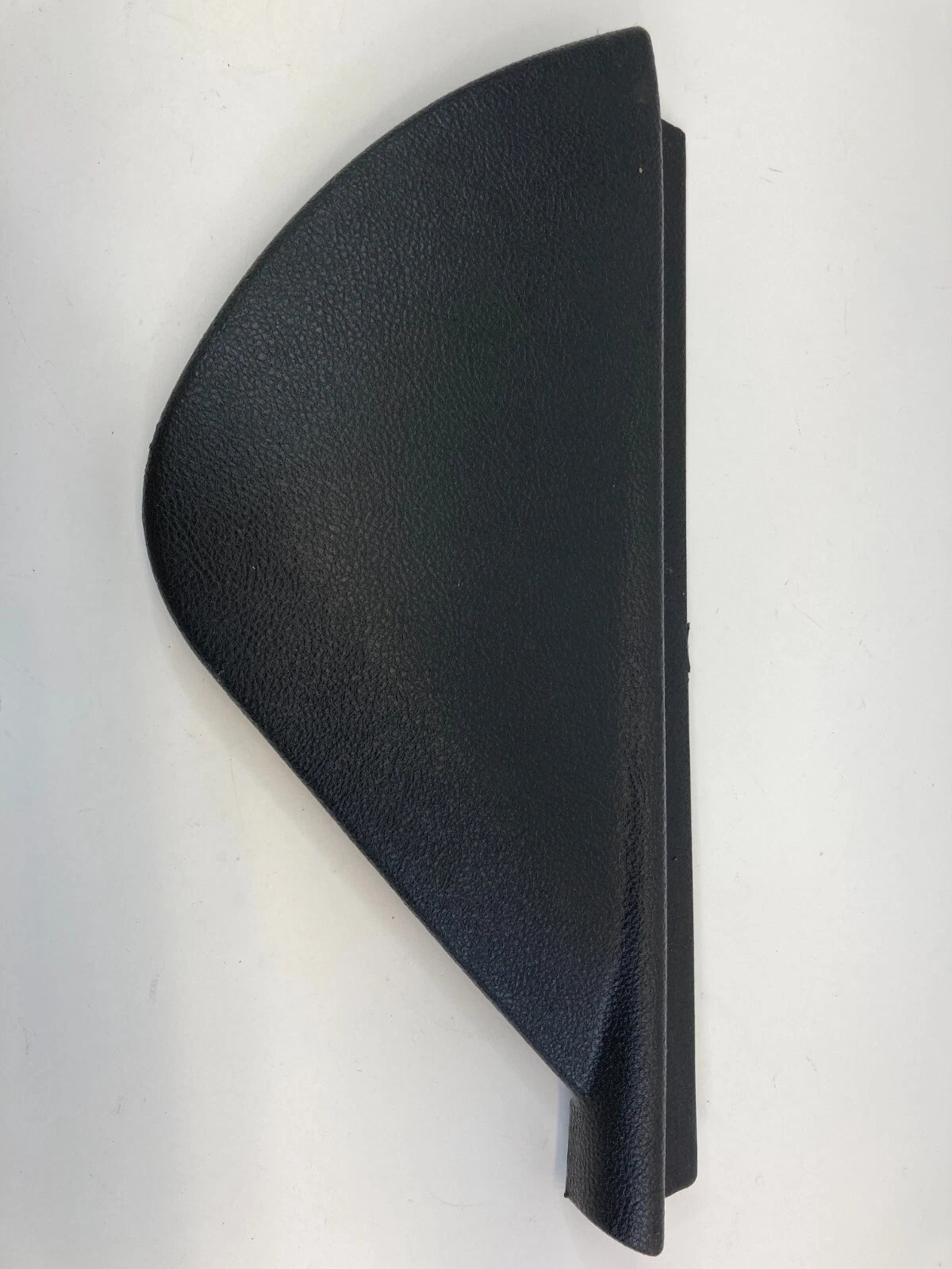2005-2010 PONTIAC G6 SEDAN DASH PANEL RIGHT SIDE END CAP COVER TRIM 15258632 OEM