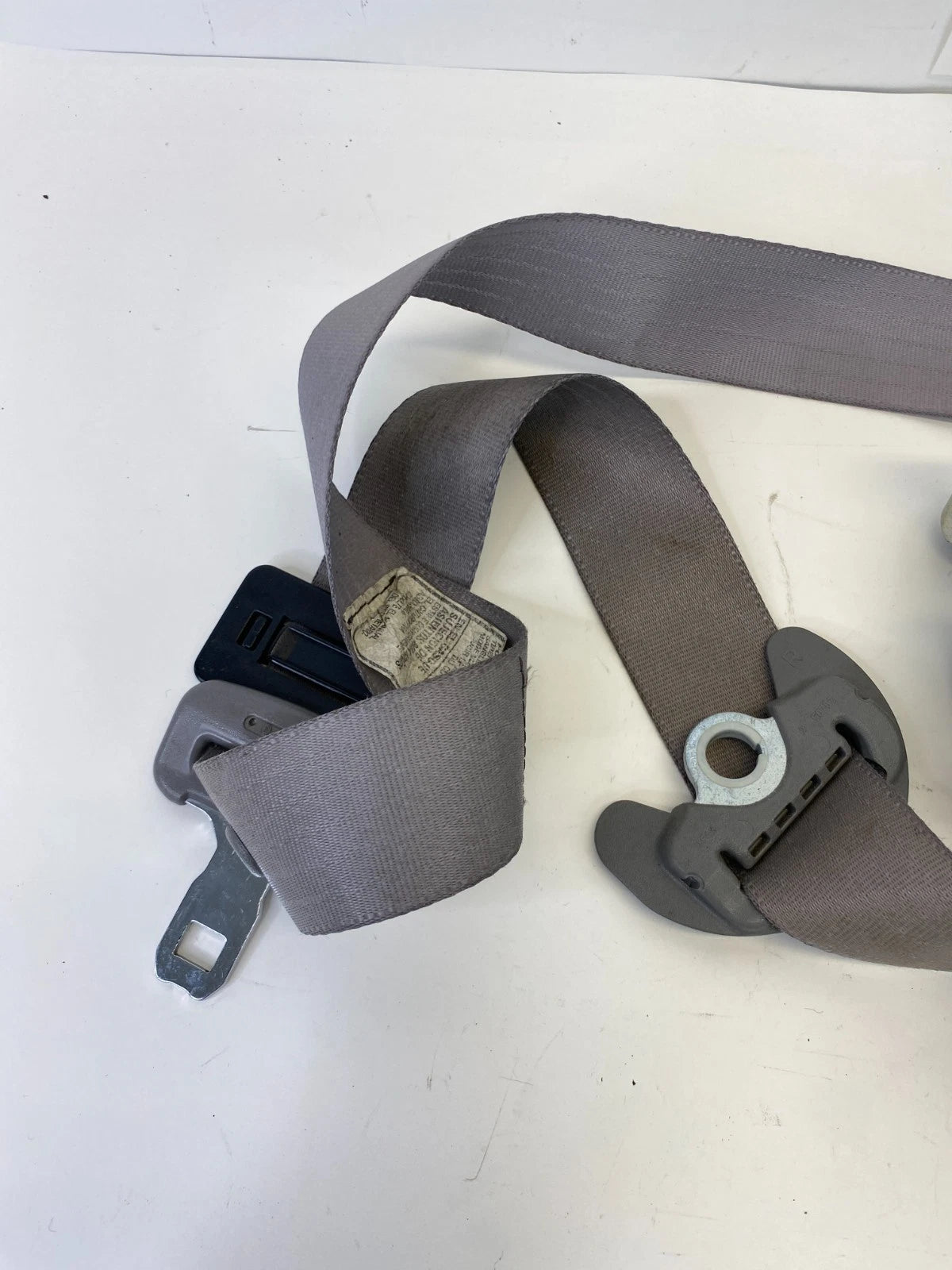 04-10 TOYOTA SIENNA FRONT RIGHT PASSENGER SIDE SEAT BELT RETRACTOR OEM