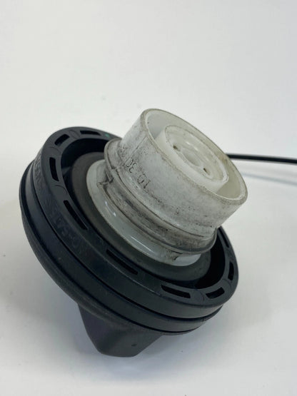 2011-2019 CHEVY CRUZE 2012-2020 CHEVY SONIC FUEL GAS TANK FILLER CAP COVER OEM