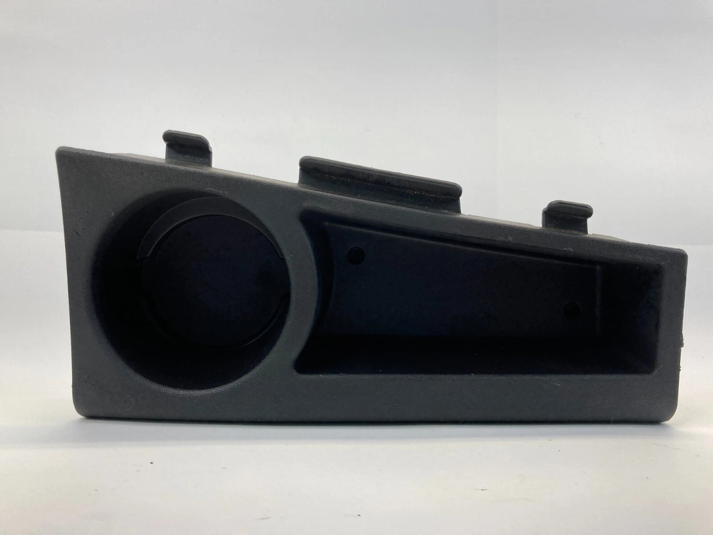 2004-2007 CADILLAC SRX REAR RIGHT SIDE SEAT THIRD ROW CUP HOLDER ASSEMBLY OEM