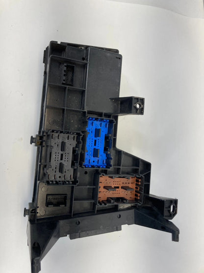 07 08 DODGE DAKOTA 4.7 AT ENGINE FUSE BOX FUSEBOX POWER DISTRIBUTION 04692092AE