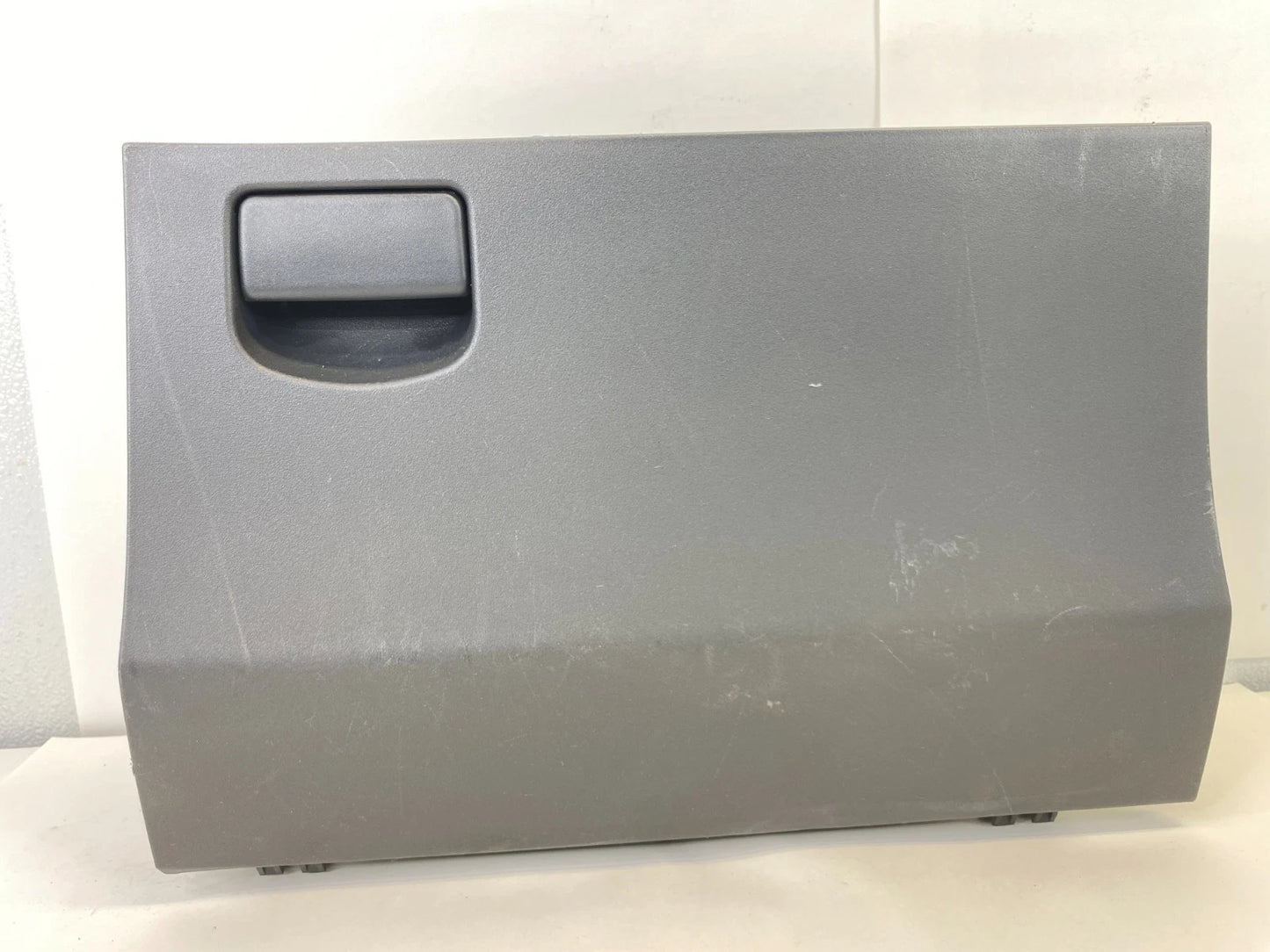 2006-2011 TOYOTA YARIS HATCHBACK UPPER GLOVE BOX STORAGE COMPARTMENT GRAY OEM