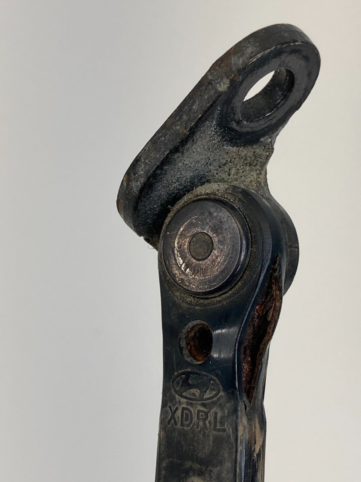 2001-2006 Hyundai Elantra Rear Left Side Door Check Stop Stopper Detent OEM