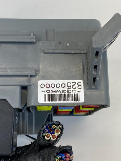 2003 2004 2005 Honda Civic 1.7L A/T Interior Dash Panel Fuse Box Fusebox Block