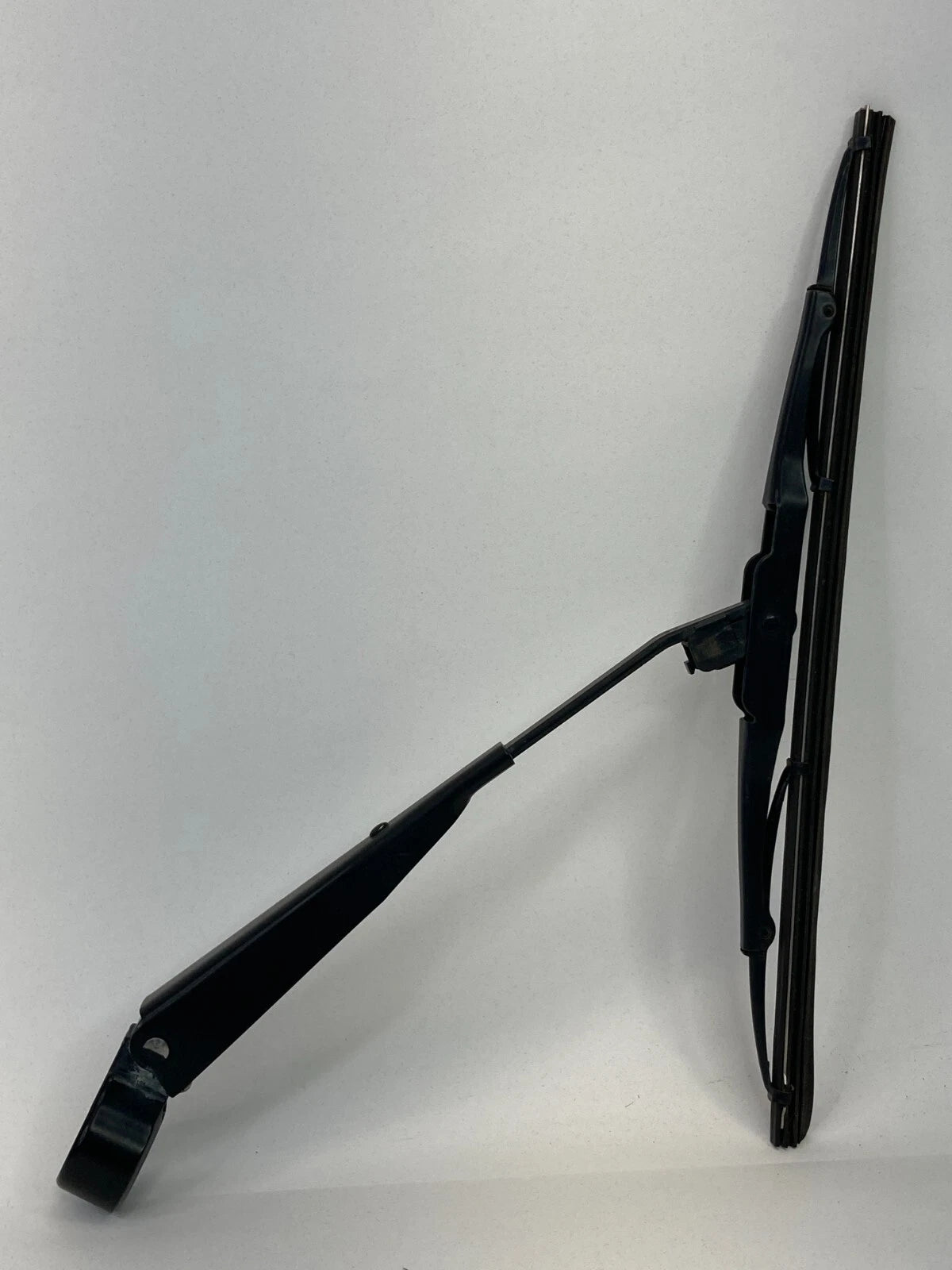 2007-2012 DODGE CALIBER HATCHBACK REAR WINDSHIELD WIPER ARM & BLADE OEM