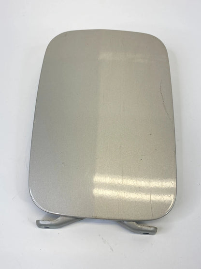 2000-2006 MAZDA MPV FUEL FILLER TANK DOOR GAS LID COVER ASSY 4F SAND MICA OEM