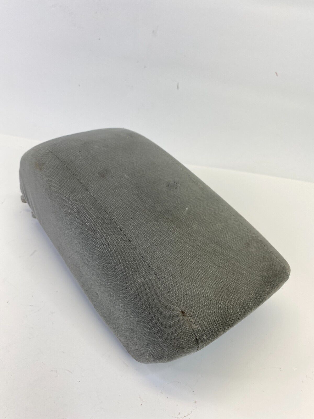 2010 Hyundai Elantra GLS SEDAN Auto Center Console Lid Armrest Arm Rest Cloth