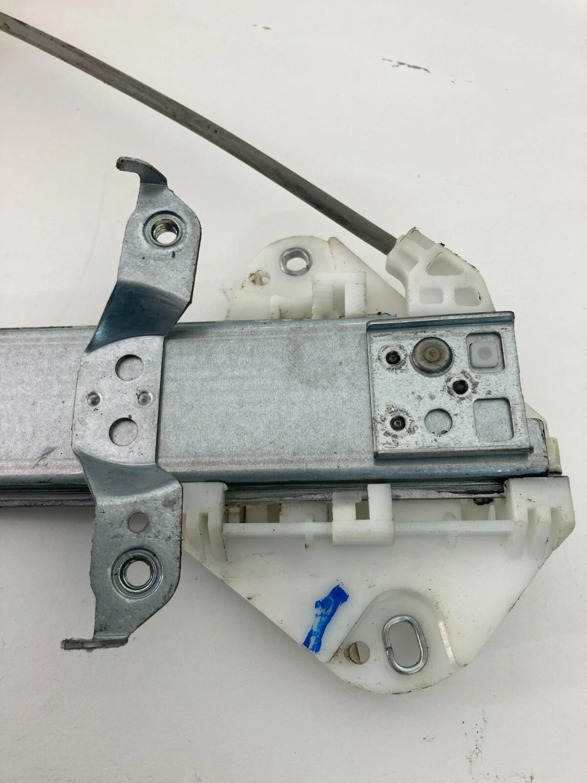 2010-2014 SUBARU OUTBACK REAR RIGHT SIDE WINDOW REGULATOR W/ MOTOR 120223-00 OEM