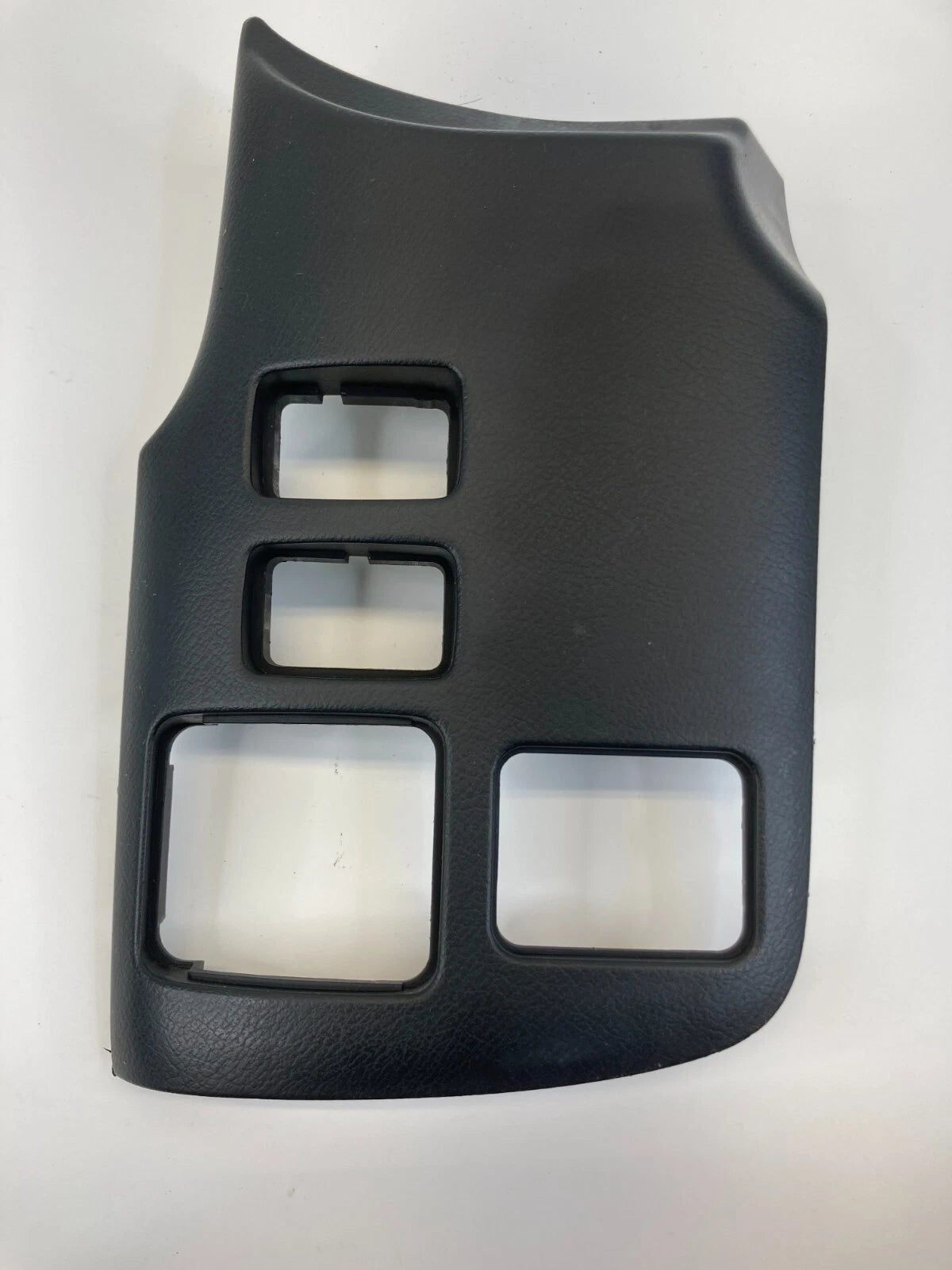 99-04 HONDA ODYSSEY FRONT LEFT DRIVER DASH MIRROR BEZEL TRIM PANEL 77210-S0X-A0