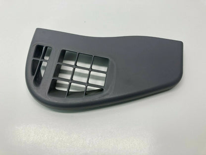 1996-2000 PLYMOUTH CHRYSLER GRAND VOYAGER CARAVAN DASH RIGHT RH END VENT COVER